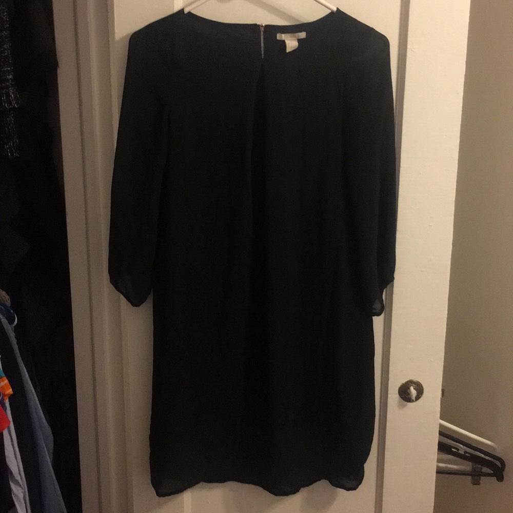 Black long sleeve mini dress